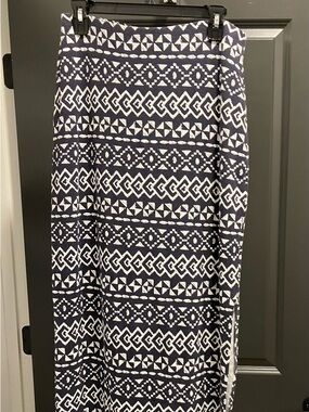 LOFT Navy and White Geometric Maxi Skirt